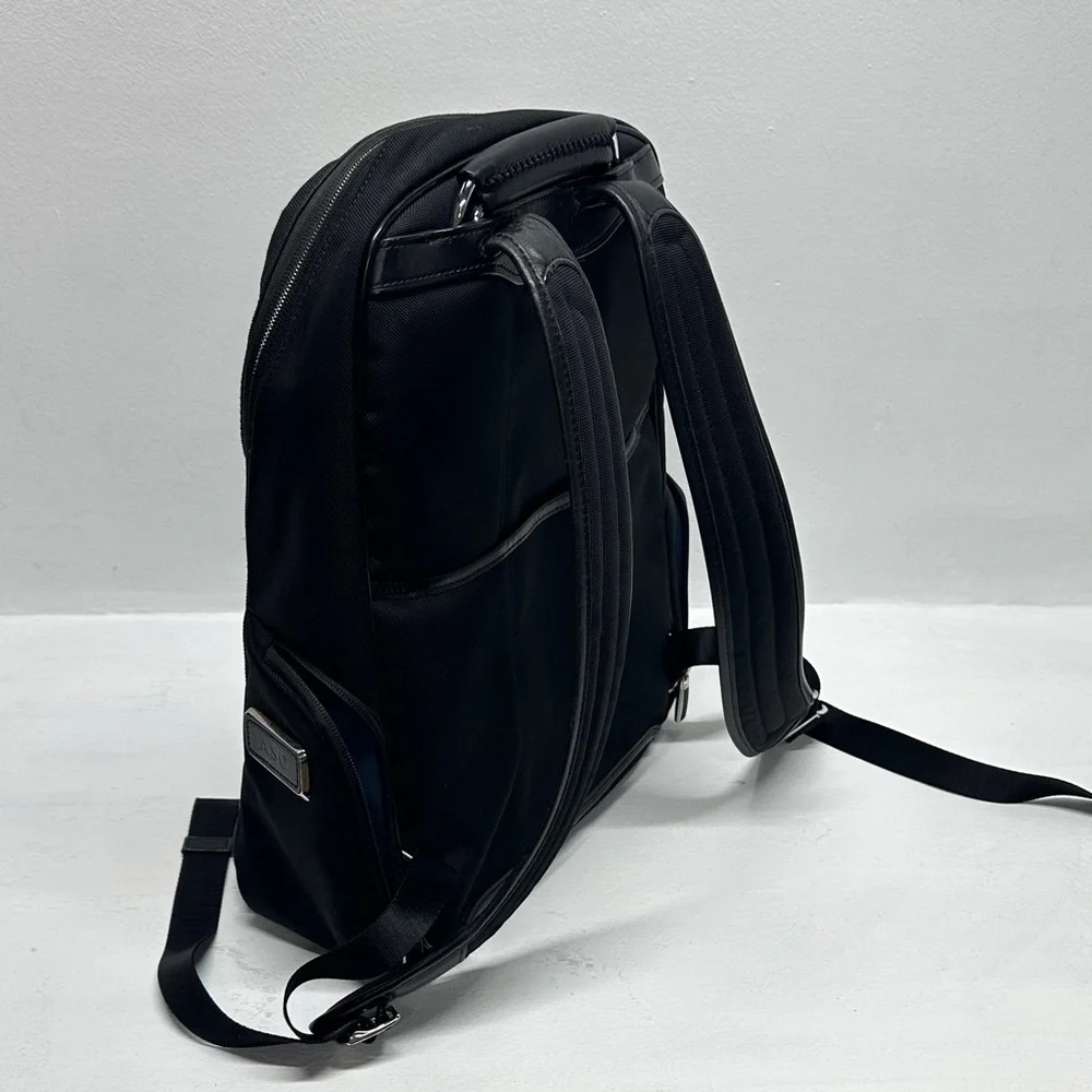 Tumi Arrive Logan Laptop Backpack Zip Rusksack Travel Bag Leather Nylon Black